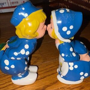 Ceramic Dutch Boy & Girl Kissing Salt & Pepper Shakers, Japan, Vintage